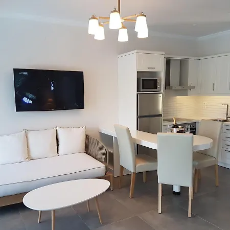 Lägenhet Paralia Luxury Agios Stefanos Avliotes (Corfu)