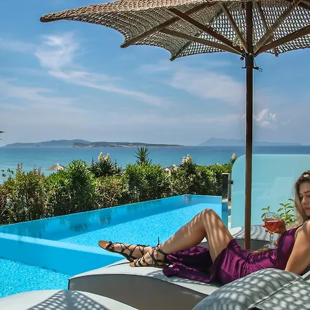 Lägenhet Paralia Luxury Agios Stefanos Avliotes (Corfu)